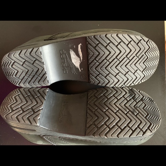 Dansko clogs - Picture 3 of 3
